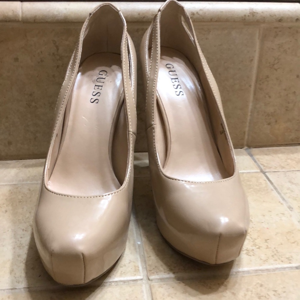 Guess nude heels size 7